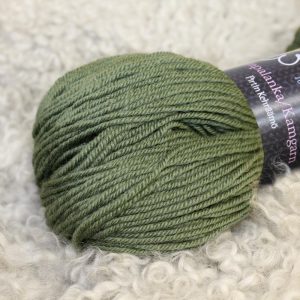 318 Metsänvihreä